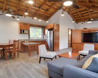 Ceiba Beach Resort - Maya Beach - Wohnzimmer