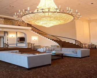 Doolan's Shore Club - Spring Lake Heights - Lobby