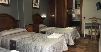 Pensión La Redonda - Logroño - Bedroom