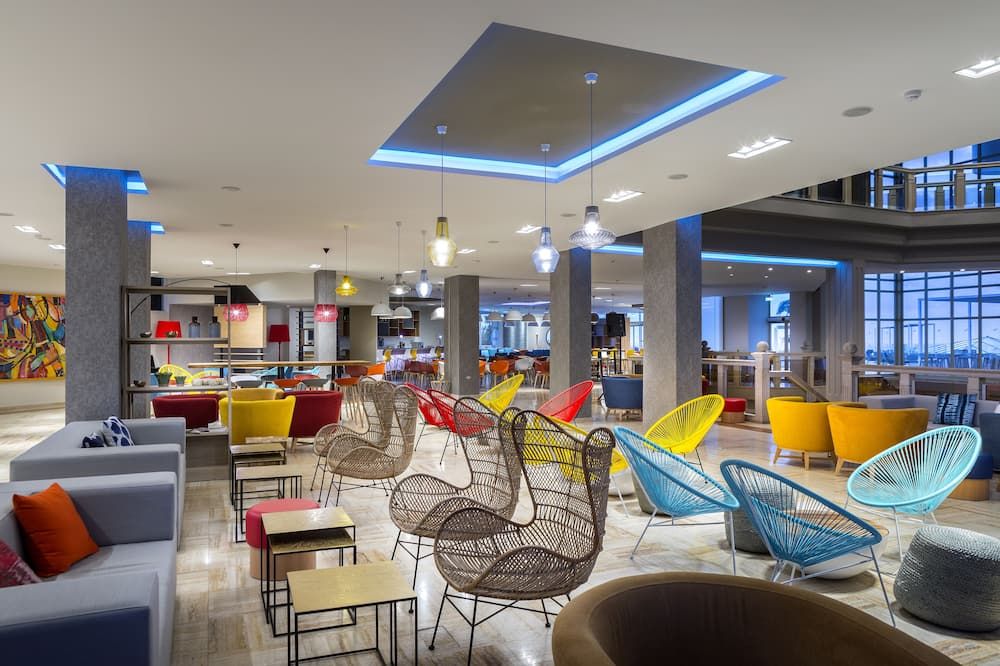 Laura Beach & Splash Resort