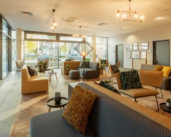 هوليداي إنن ا ت اإن يو، ميش شستوت جاات ميسيه باي آيتش جي - شتوتغارت - ردهة