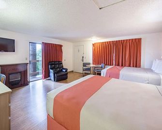 Motel 6 Gold Beach - Gold Beach