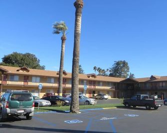 Hotel Salina Beaumont Ca - Beaumont - Vista esterna