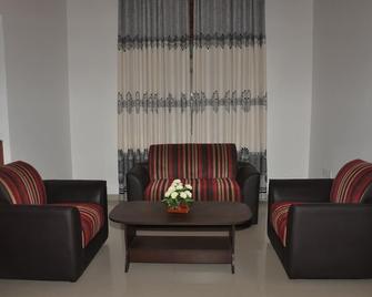 Maali Residence - Midigama East - Sala de estar