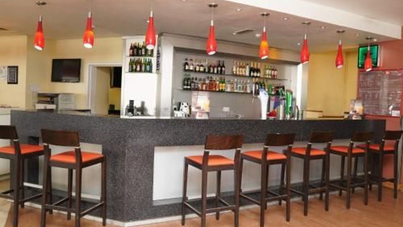 เดลตา คอนติเนนทัล โรงแรม และ สวีท ลากอส