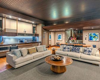 Yacht Club Villas On Hamilton Island By Hiha - Hamilton Island - Lounge