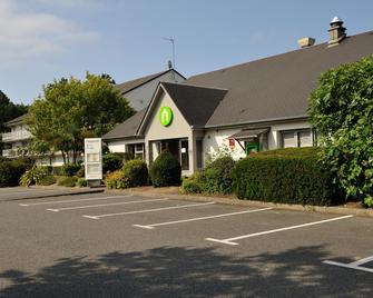 Campanile Lorient Lanester - Lanester - Building