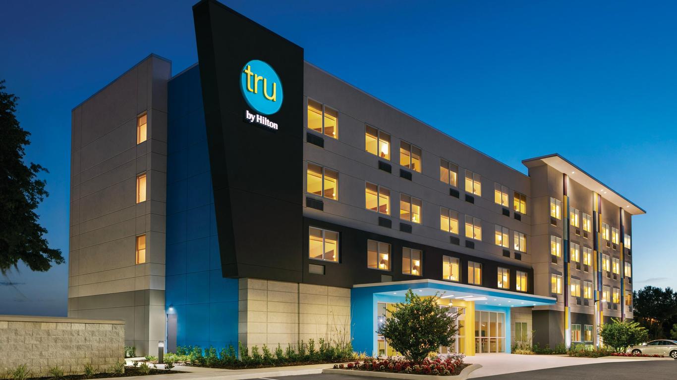 Tru by Hilton Sebring