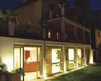 Casa Magnani - Βερόνα - Κτίριο