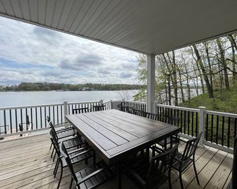 Lakeside Paradise - Monticello - Balcón