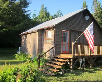 Limekiln Lake: Panorama Lodge Single Family Lakefront Adirondack Camp - Inlet - Building