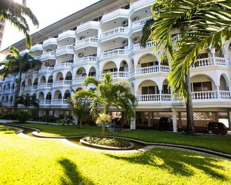 Cityblue Creekside Hotel & Suites - Mombasa - Building