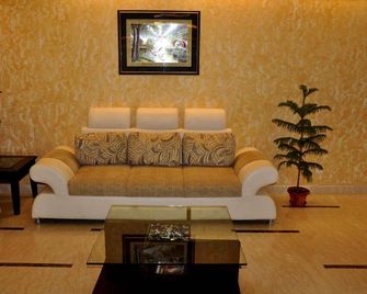 Divine Paradise Tavisha - Nueva Delhi - Sala de estar