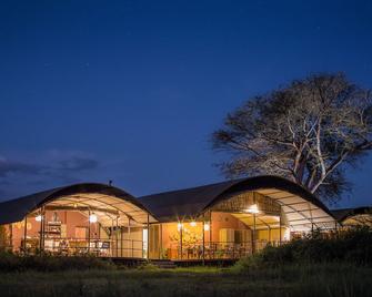 Serondela Lodge - Impalila Island - Edificio