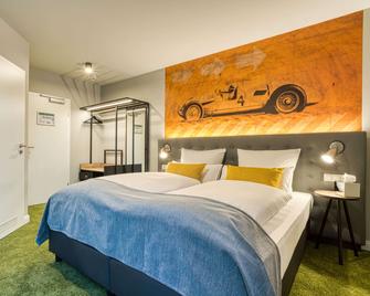 Vienna House Easy By Wyndham Ingolstadt - Ingolstadt - Schlafzimmer