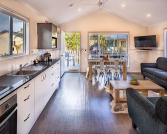 Ingenia Holidays Soldiers Point - Soldiers Point - Kitchen