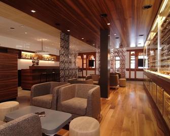 Tailormade Hotel Krone Sarnen - Sarnen - Lounge