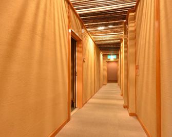Ryokan Kousen - Nara - Hallway