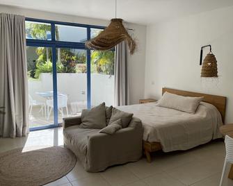 Cozy condo in Blue Pelican - 5 min from the beach! - Cole Bay - Bedroom