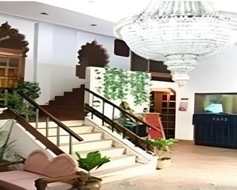 Hotel Simla Palace - Lucknow - Lobby