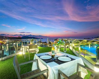 Hotel Clover Patong Phuket (Sha Plus+) - Patong