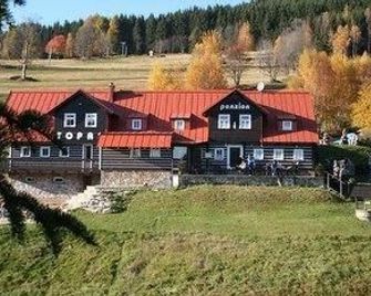 Penzion Topas - Pec pod Sněžkou - Edificio