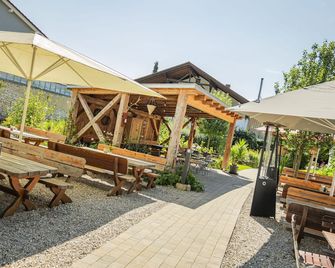 Gasthof Krone - Kinding - Patio