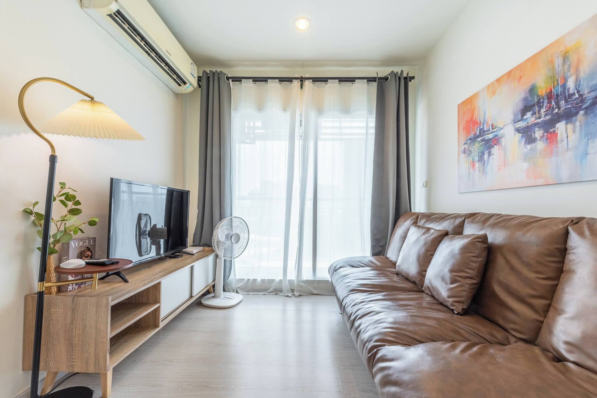 2br, 6 Mins Walk Bts Wuttakat - בנגקוק - סלון