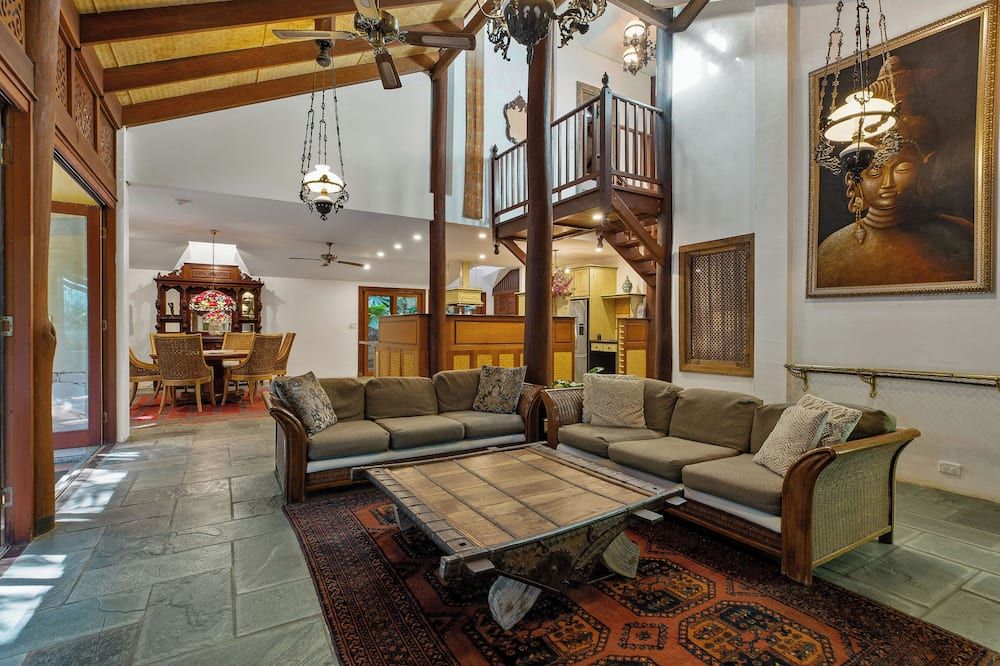 ذا جاردن بوريس - بيرون باي - ردهة