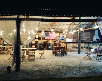 Farm stay ranch in the sunset - Atibaia - Restaurant