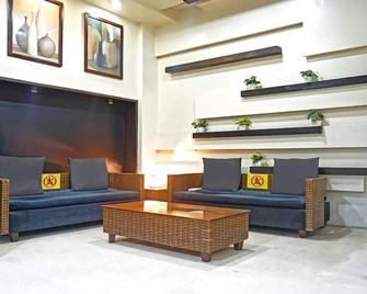 Elite Suites - Pune - Living room