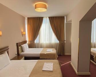 Rozafa Hotel - Shkodër - Bedroom