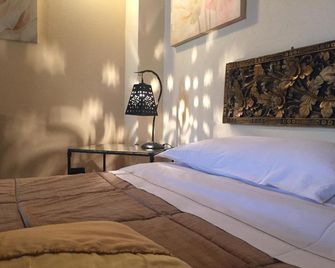 B&B Gira-Sole - Cuneo - Slaapkamer
