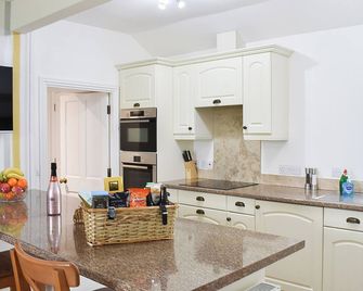 1 Dalbuaick Farm Cottage - Carrbridge - Cucina