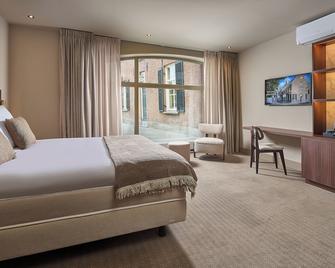 The Saints Hotel - 's-Hertogenbosch - Bedroom
