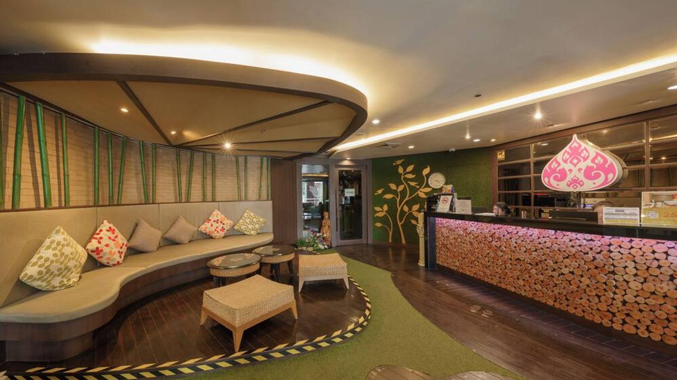 Jolly Suites&Spa Petkasem