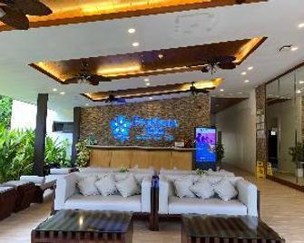 East Coast White Sand Resort - Anda - Лоббі