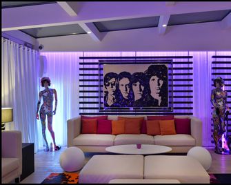 Hotel N'vY Manotel - Genf - Lobby
