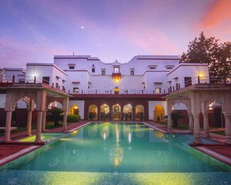 Amritara Chandra Mahal Haveli, Bharatpur - Bharatpur - Bazén