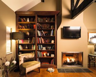 Bell Hotel & Inn by Greene King Inns - Milton Keynes - Bar