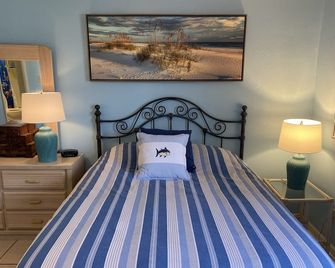 Carrabelle River Condo - Carrabelle - Habitación
