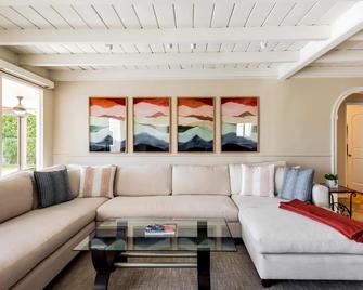 Luxury Movie Colony Retreat in Palm Springs - Palm Springs - Wohnzimmer