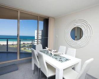 Beaches International - Forster - Jídelna