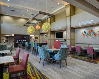 Hampton Inn & Suites Ardmore - Ardmore - Restaurace