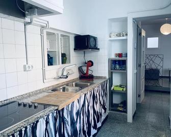 Hauzify I Apartament Monlema - Sant Feliu de Guixols - Kuchnia