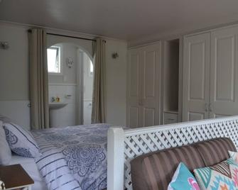 The Secret Garden of Torbay - Torbay - Bedroom