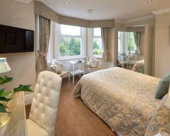 Cheshire Hospitality Ltd T/A Lennox Lea Studios & Apartments - Sale - Спальня