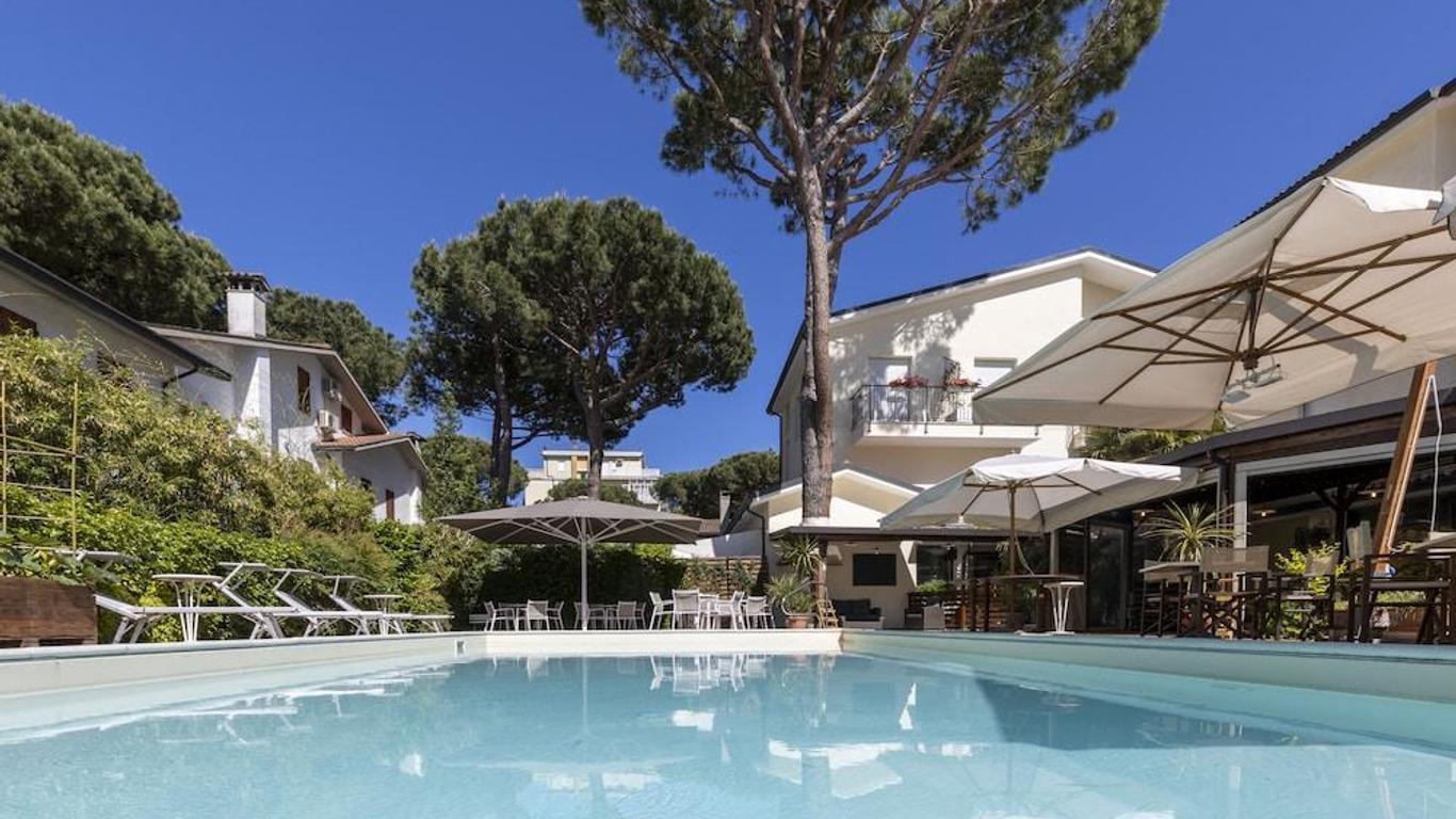 هوتل لا تافيرنيتا