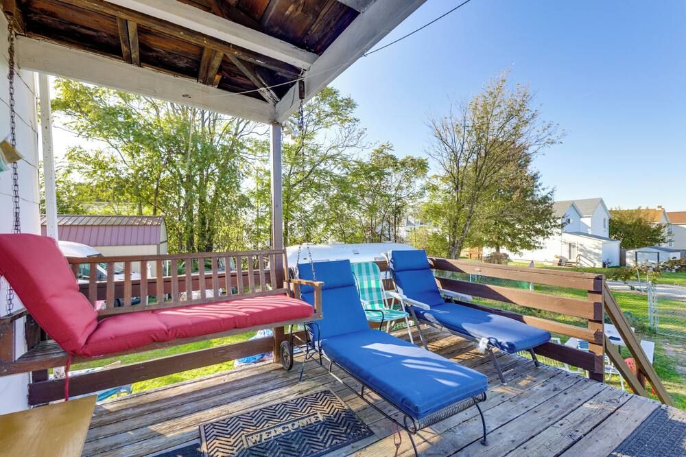 5 Mi to the Jumonville Cross: Home w/ Fenced Yard - Uniontown - Balkon
