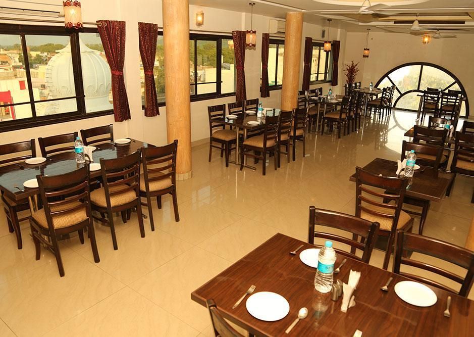 Hotel Shivalik Abu Road - Ābu Road - Restaurante